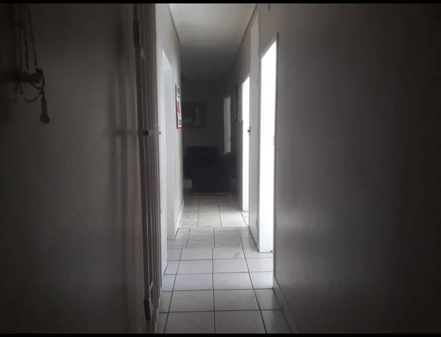 362M² BUSINESS FOR SALE IN RUSTENBURG NORTH